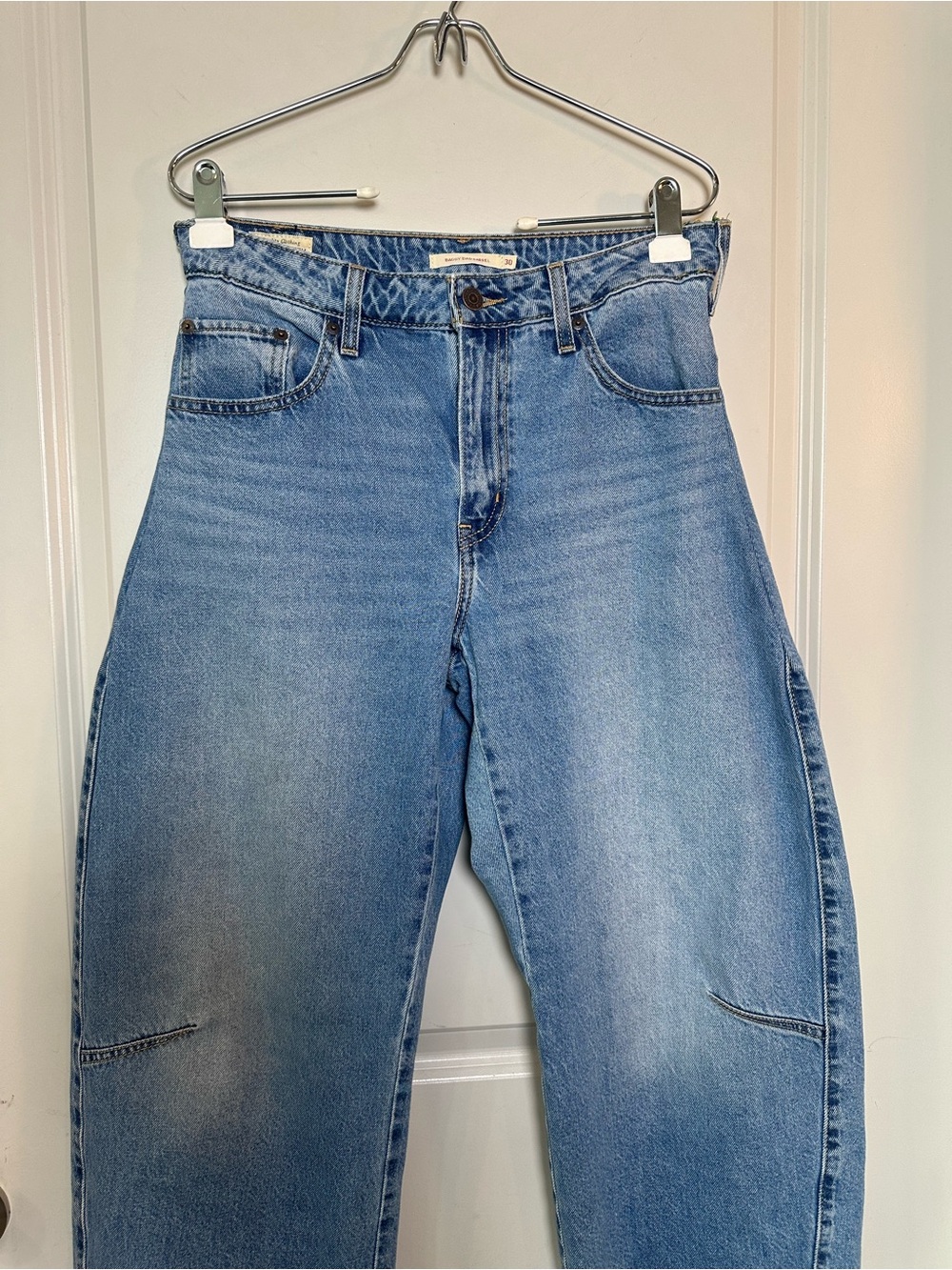 NWT Levis Premium Baggy Dad Barrel Jeans Classic Blue Denim - Picture 10 of 14